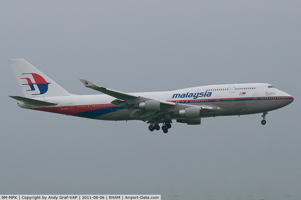 9M-MPK, 1998 Boeing 747-4H6 C/N 28427, Malaysia Airlines 747-400