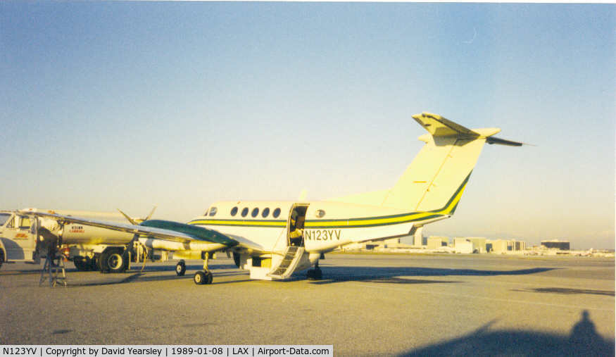 N123YV, 1994 Beech 1900D C/N UE-123, Earlier owner of registration N123YV
Day trip to Grand Canyon