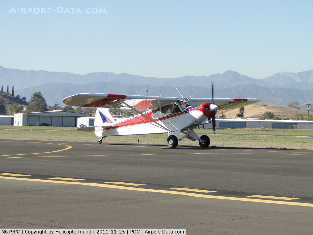 N679PC, 2006 Piper PA-18 Super Cub Replica C/N 01, Taxiing on taxiway Sierra heading to the runways for take off