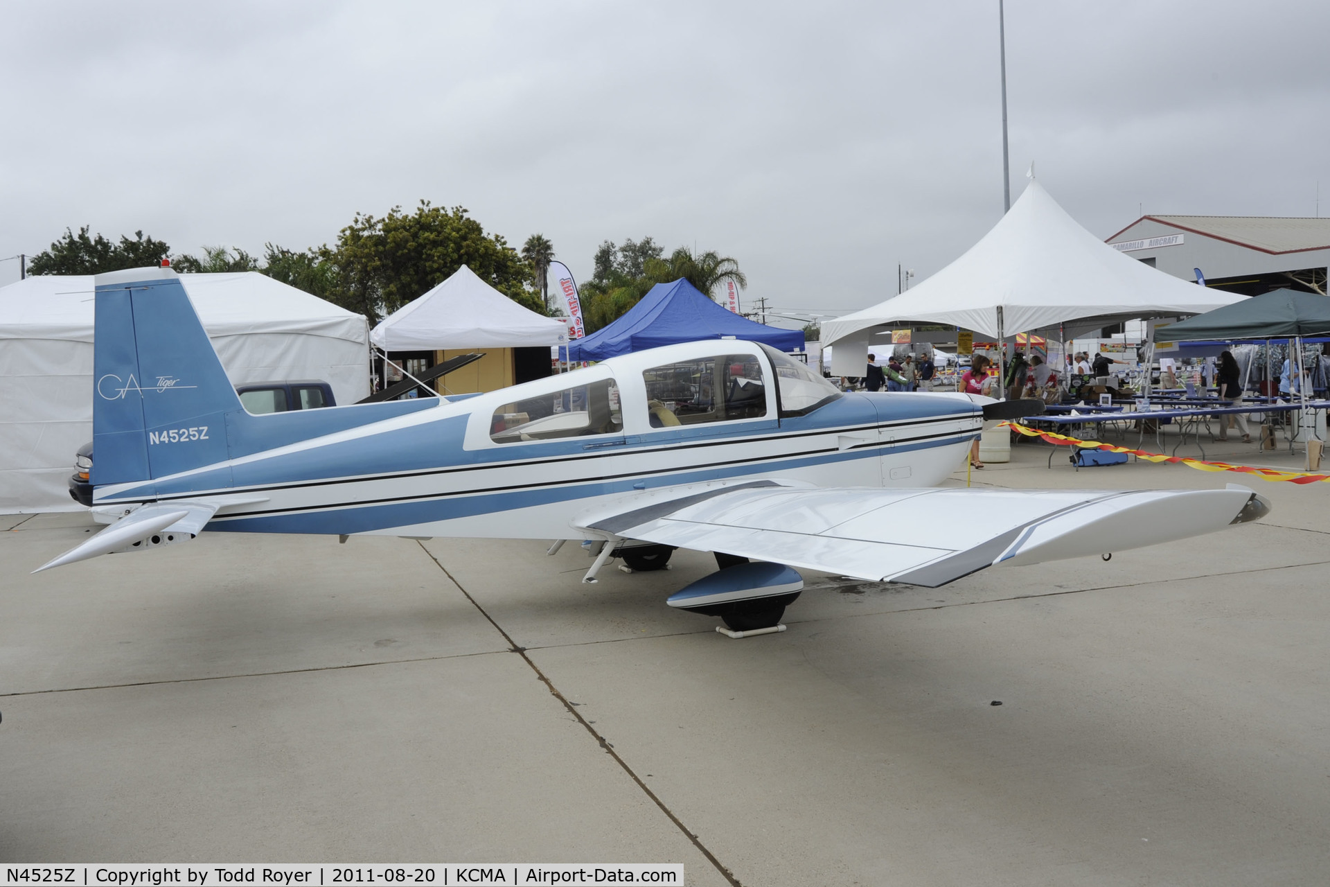 N4525Z, 1979 Gulfstream American Corp AA-5B C/N AA5B-1125, Camarillo airshow 2011