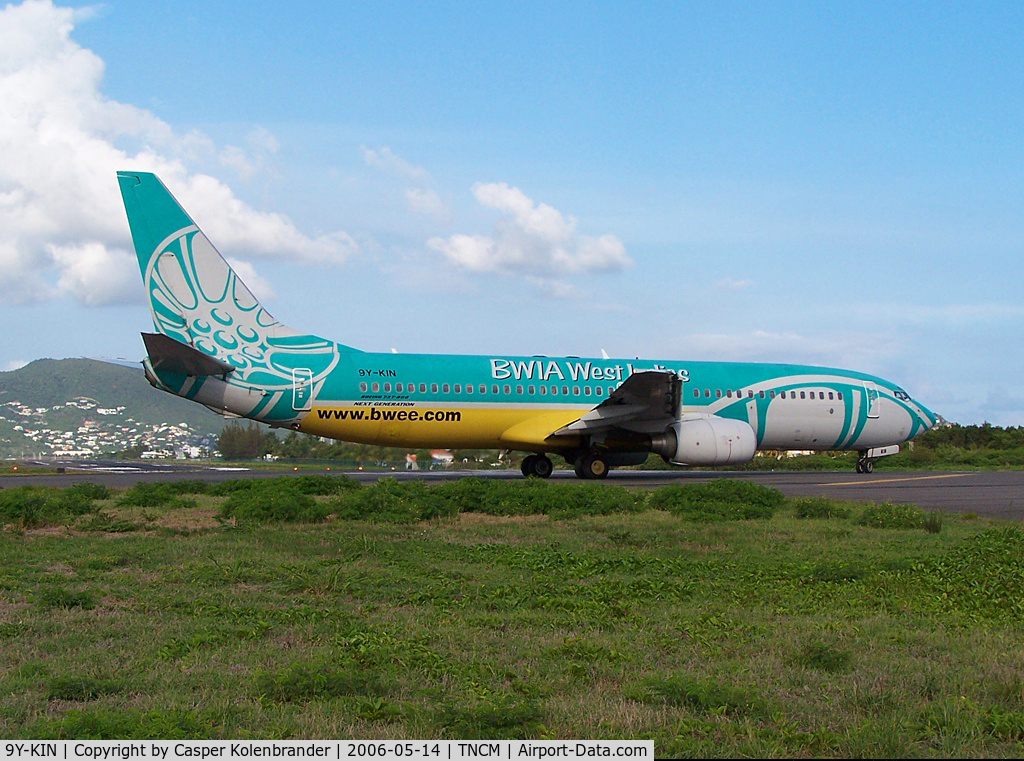 9Y-KIN, 2000 Boeing 737-8Q8 C/N 28234, BWIA international