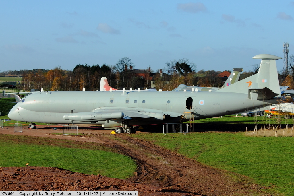 XW664, 1971 Hawker Siddeley Nimrod R.1 C/N 8039, Exhibited at the Aeropark Museum at East Midlands Airport