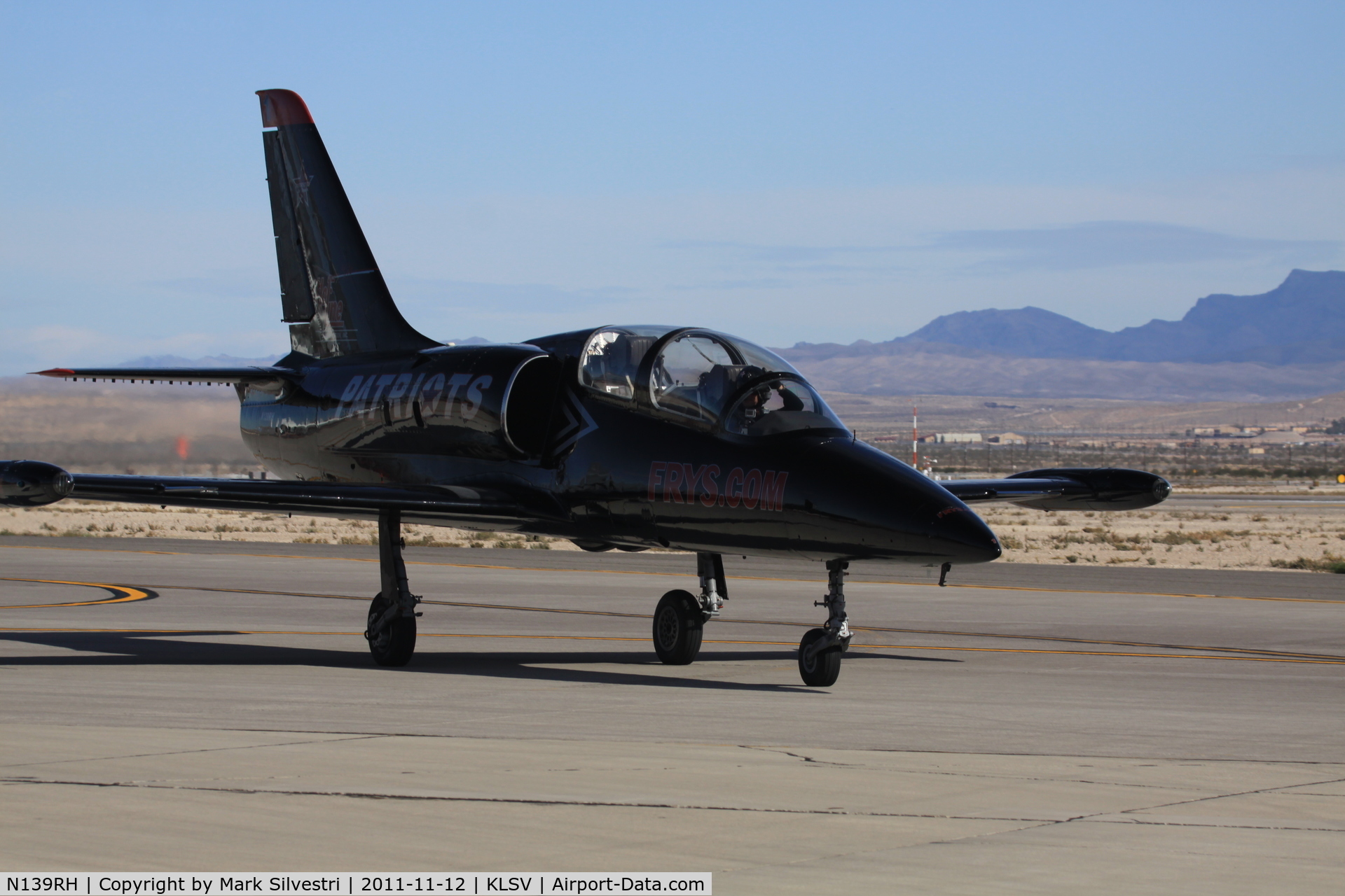 N139RH, 1984 Aero L-39 Albatros C/N 433129, Aviation Nation 2011