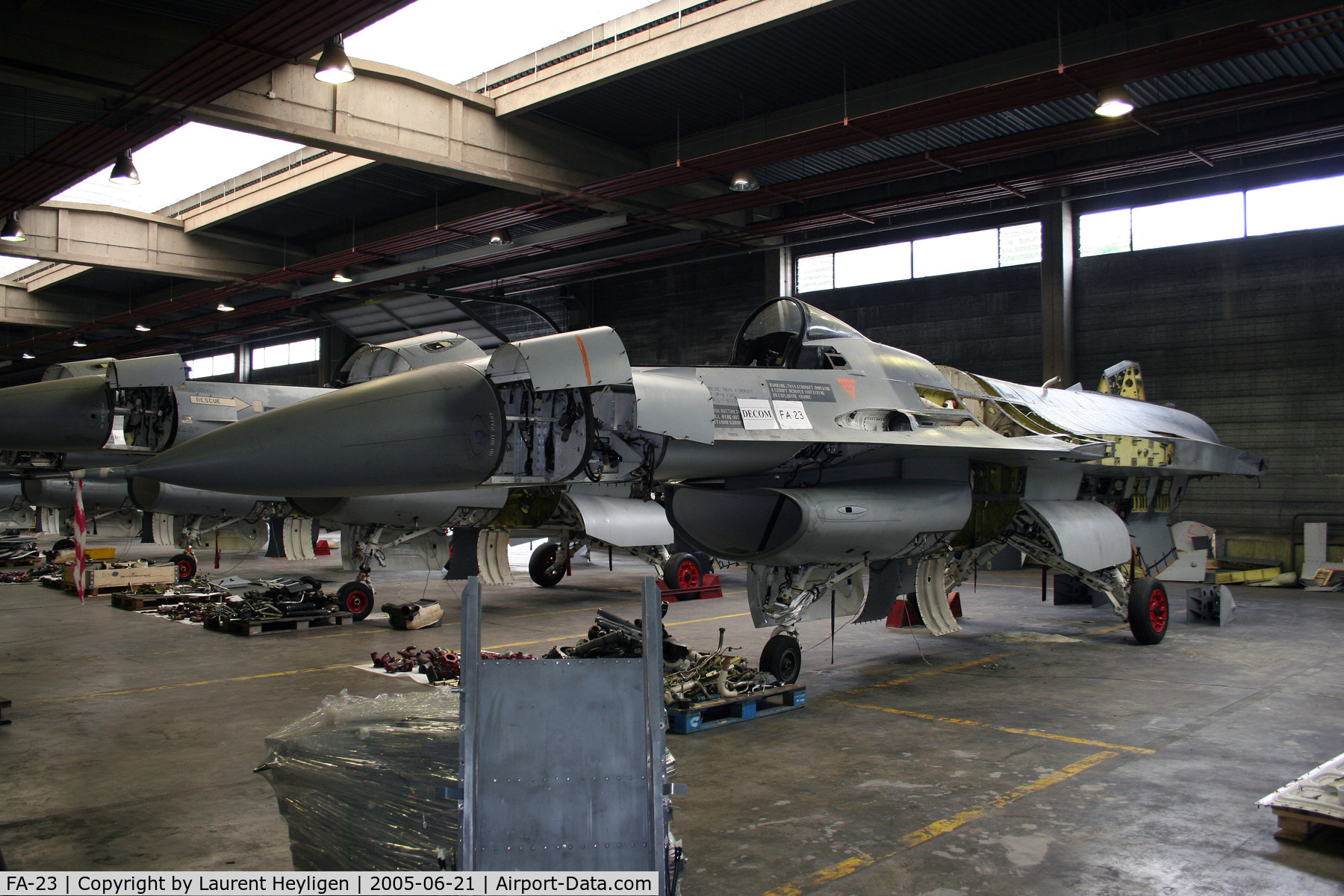 FA-23, SABCA F-16A Fighting Falcon C/N 6H-23, Being dismantled at Rocours, Belgium