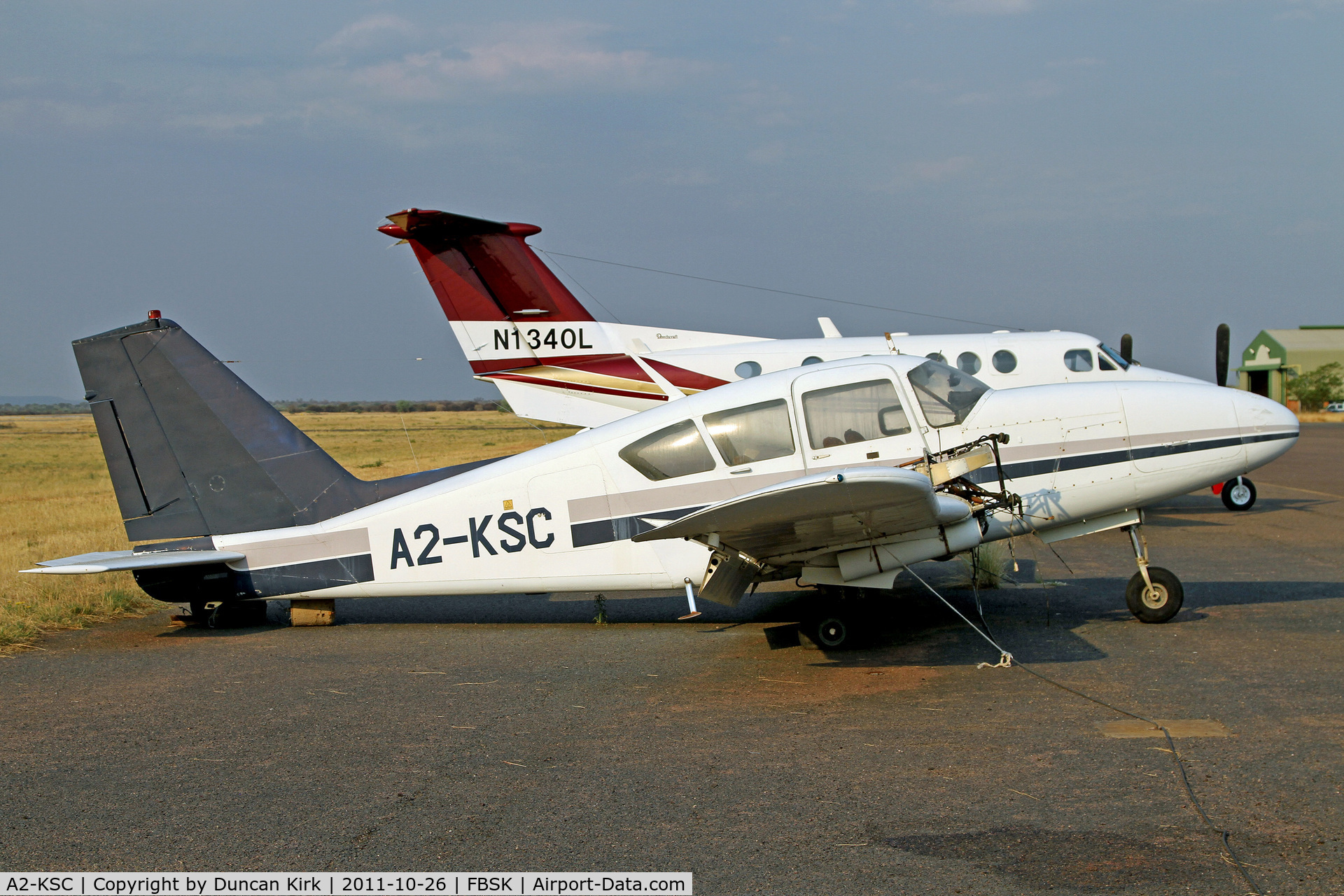 A2-KSC, Piper PA-23-250 Aztec C/N 27-2209, Looking a tad worse for wear!