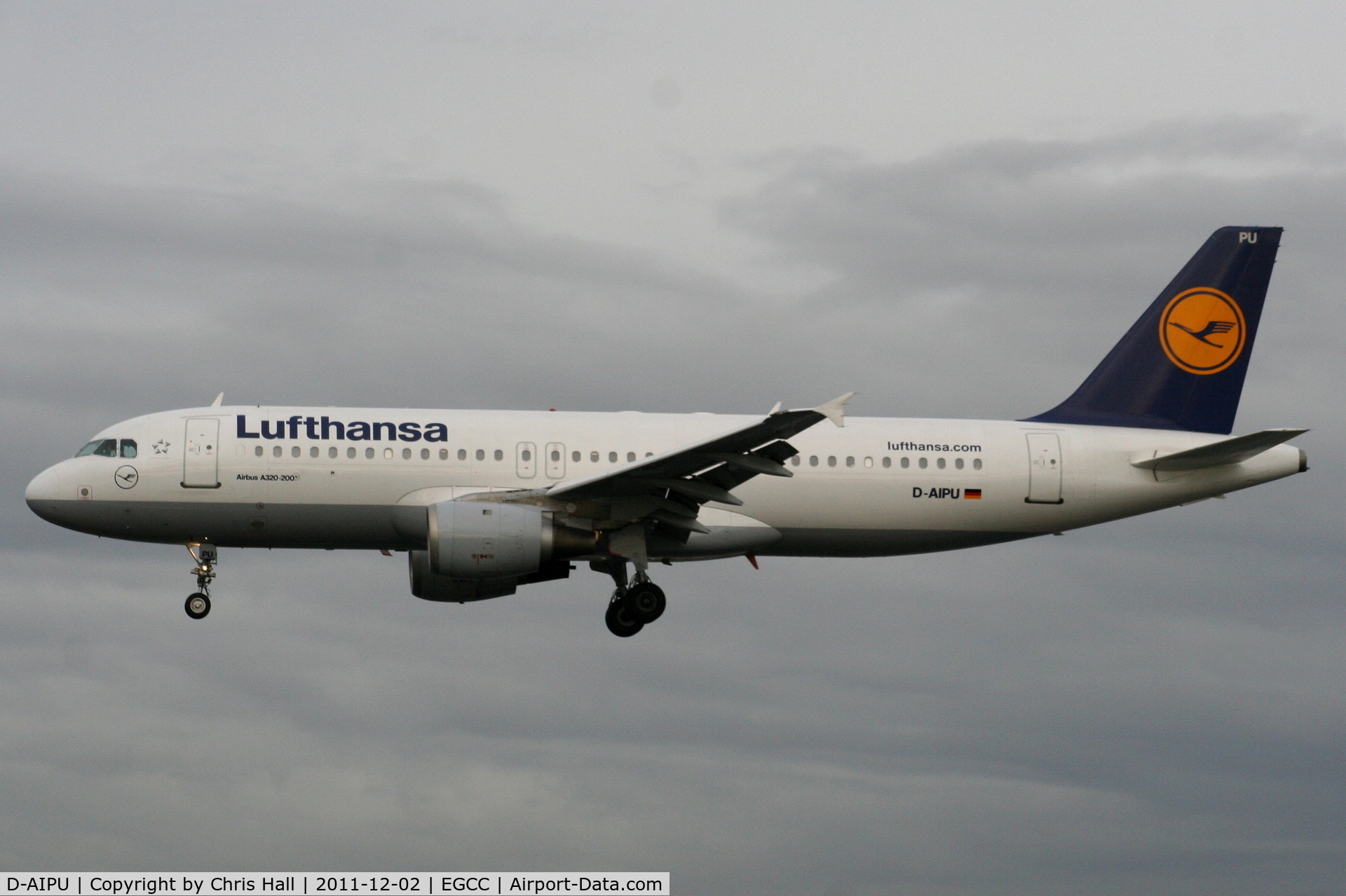 D-AIPU, 1990 Airbus A320-211 C/N 135, Lufthansa