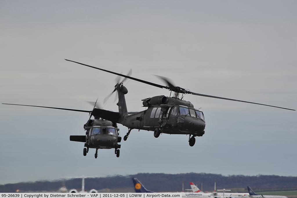 95-26639, Sikorsky UH-60L Black Hawk C/N 70-2164, United States Army Sikorsky UH60 Black Hawk