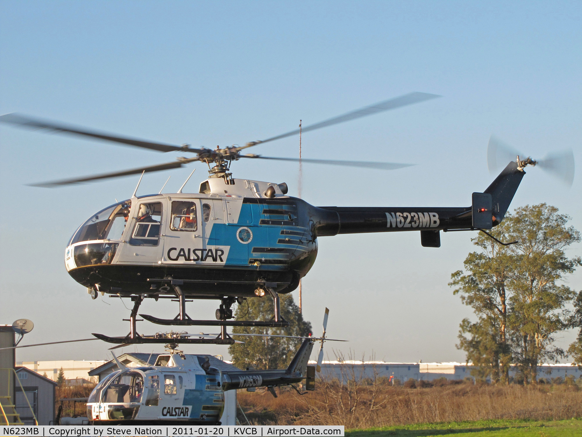 N623MB, 1986 MBB Bo-105CBS-5 C/N S-750, CALSTAR 1986 MBB BO-105S departs for medivac mission @ Nut Tree Airport, CA (note 