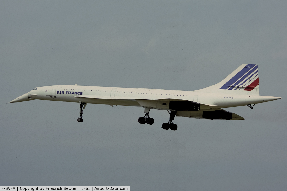 F-BVFA, 1976 Aerospatiale-BAC Concorde 101 C/N 5, on final at St. Dizier