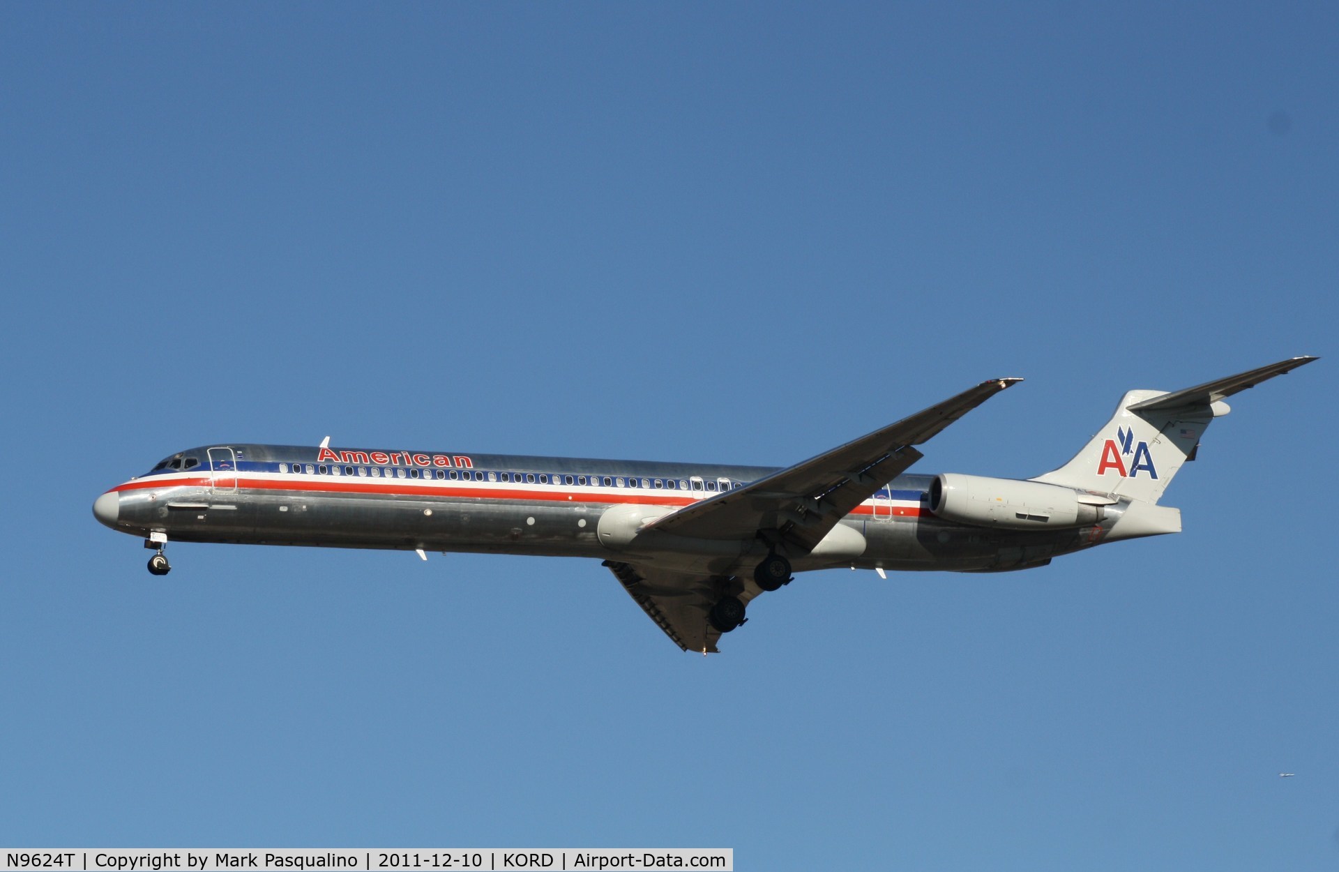 N9624T, 1998 McDonnell Douglas MD-83 (DC-9-83) C/N 53594, MD-83