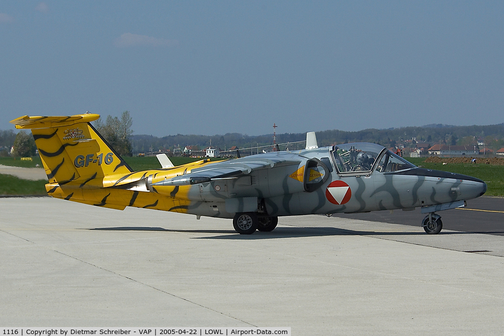 1116, Saab 105OE C/N 105416, GF-16 Austrian Air Force Saab 105