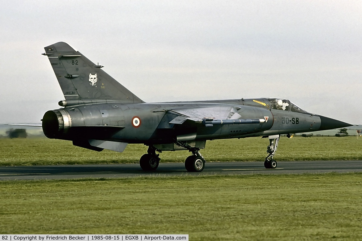 82, Dassault Mirage F.1C C/N 82, taxying to the active