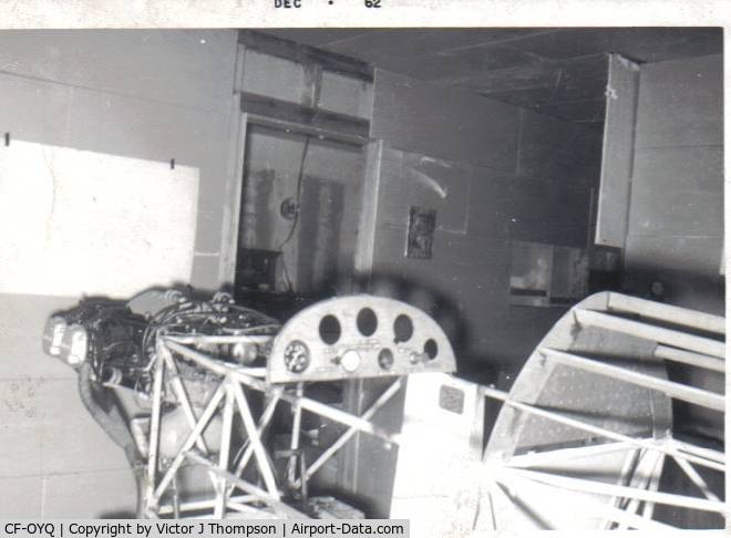 CF-OYQ, 1962 Corben Baby Ace Model D C/N EXP1, CF-OYQ in the living room being cinstructed