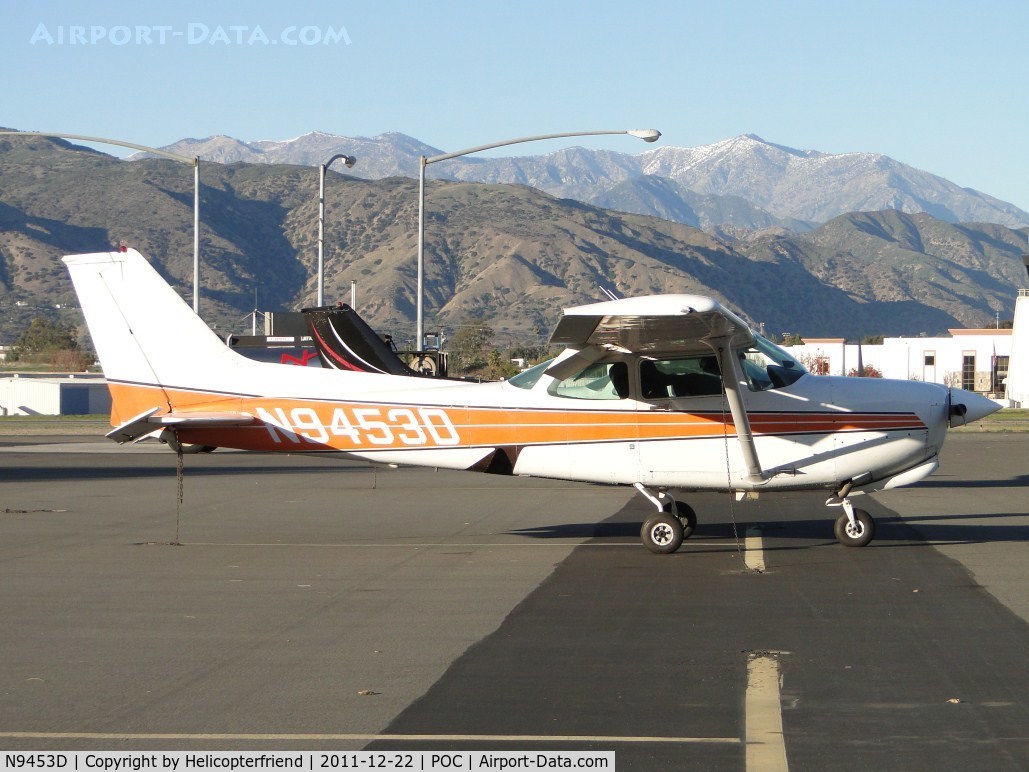N9453D, 1984 Cessna 172RG Cutlass RG C/N 172RG1169, Tied down and parked in transient parking