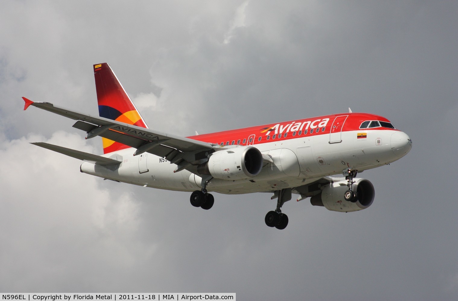 N596EL, 2005 Airbus A318-111 C/N 2523, Avianca Colombia A318