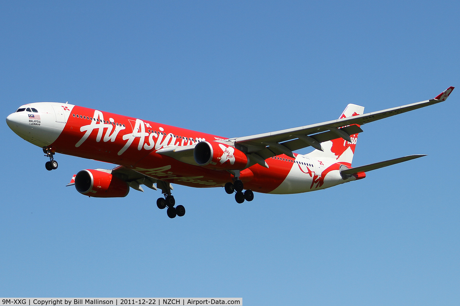 9M-XXG, 2010 Airbus A330-343X C/N 1131, finals to 02