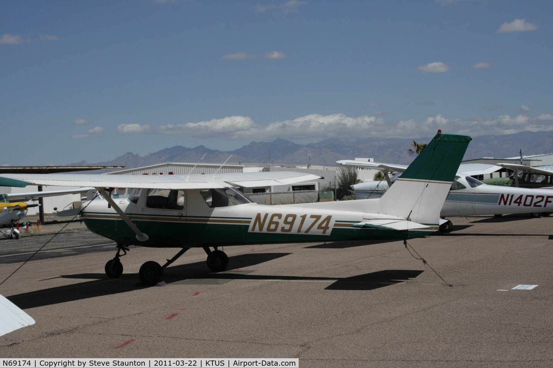 N69174, 1978 Cessna 152 C/N 15282528, Taken at Tucson International Airport, in March 2011 whilst on an Aeroprint Aviation tour