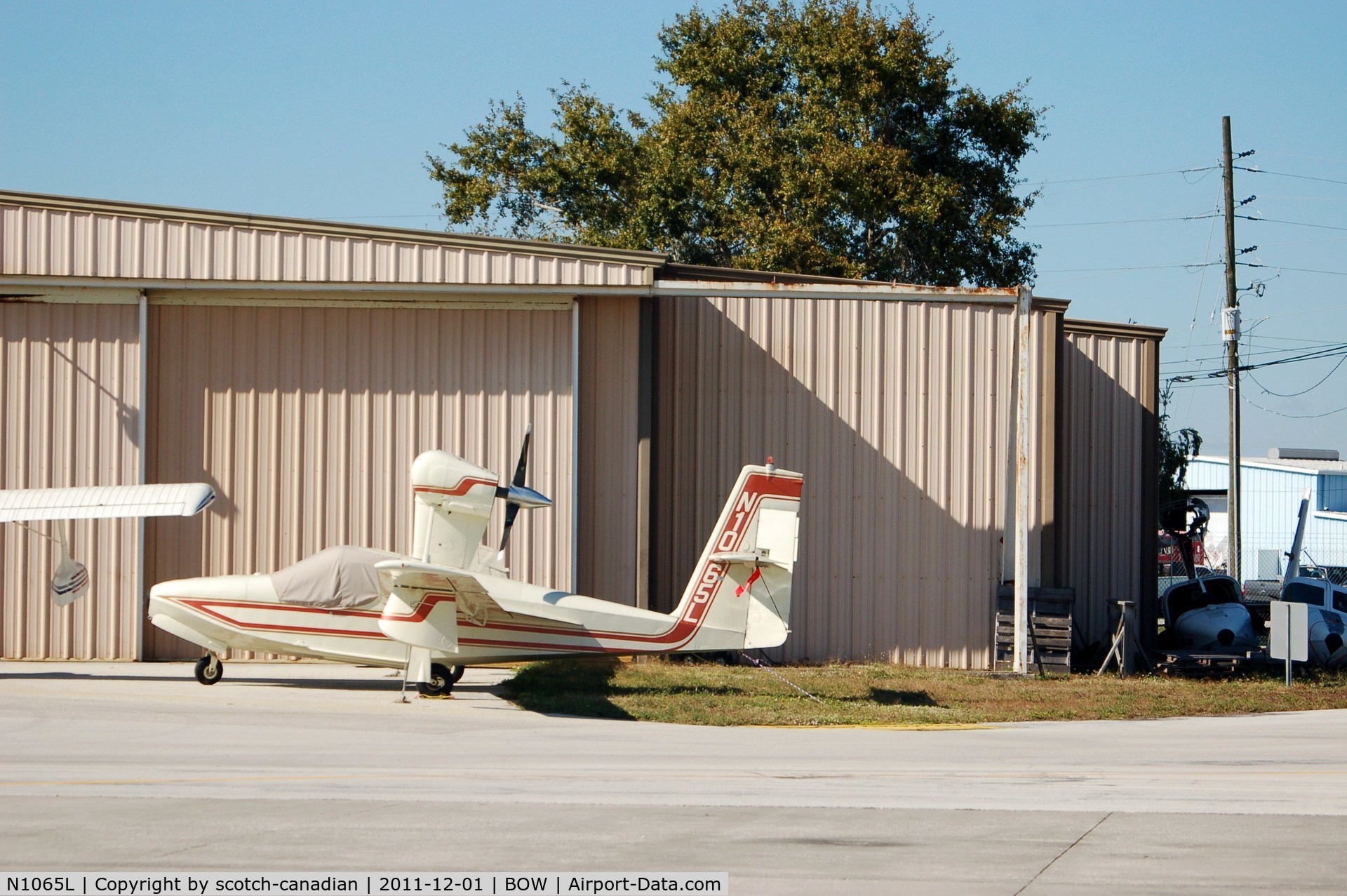 N1065L, 1975 Lake LA-4-200 Buccaneer C/N 658, 1975 Lake LA-4-200 N1065L at Bartow Municipal Airport, Bartow, FL