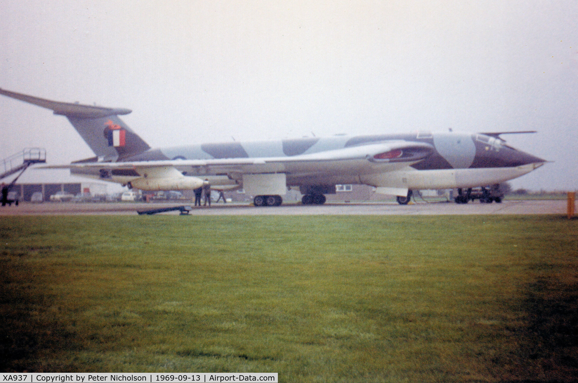 XA937, 1958 Handley Page Victor K.1A C/N HP80/23, Victor K.1A of 214 Squadron on display at the 1968 RAF Finningley Battle of Britain Airshow.