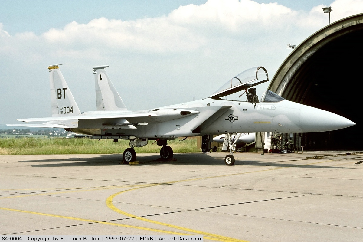 84-0004, McDonnell Douglas F-15C Eagle C/N 0912/C307, between the training missions