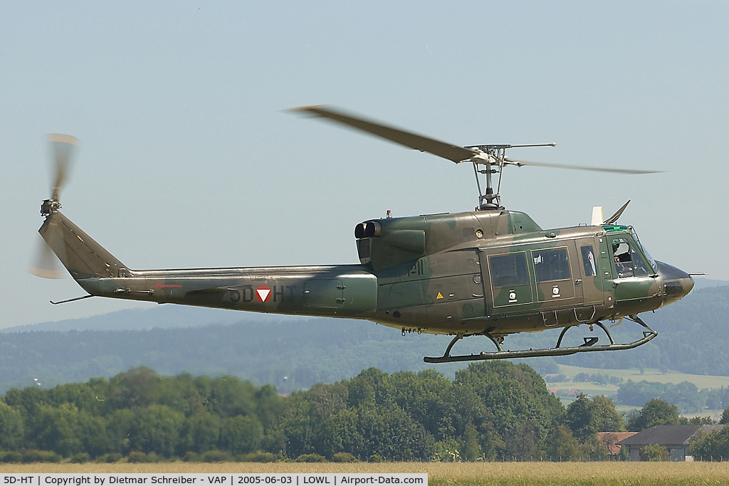 5D-HT, Agusta AB-212 C/N 5616, Austrian Air Force Bell 212