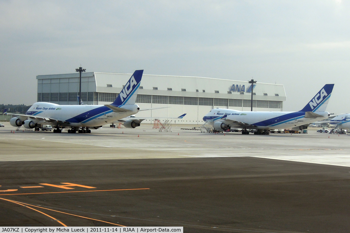 JA07KZ, 2008 Boeing 747-4KZF C/N 36134, Sisterships KA06KZ and JA07KZ