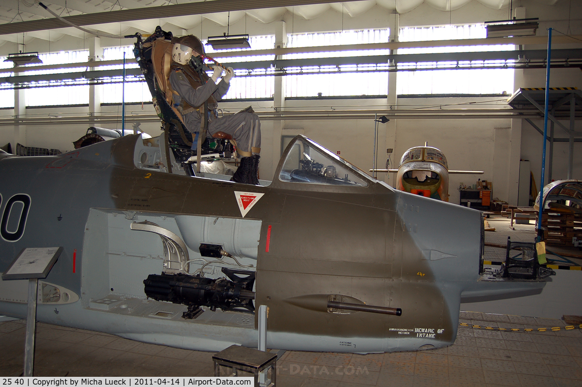 25 40, Lockheed F-104G Starfighter C/N 683-8327, Museum für Luftfahrt und Technik, Wernigerode, Germany