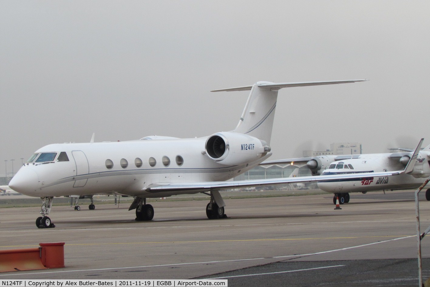 N124TF, Gulfstream Aerospace G-IV C/N 1004, Parked on the elmdon apron