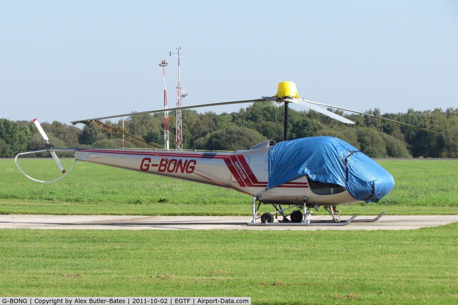 G-BONG, 1973 Enstrom F-28A-UK C/N 154, Parked up