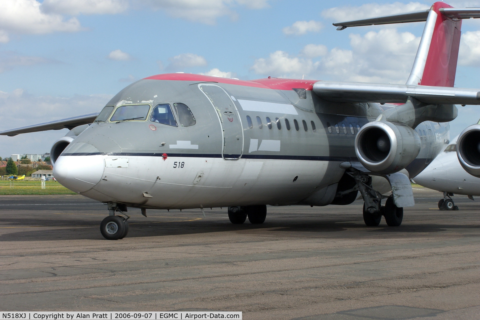 N518XJ, 1998 British Aerospace Avro 146-RJ85A C/N E2337, Arriving on stand for paintshop.