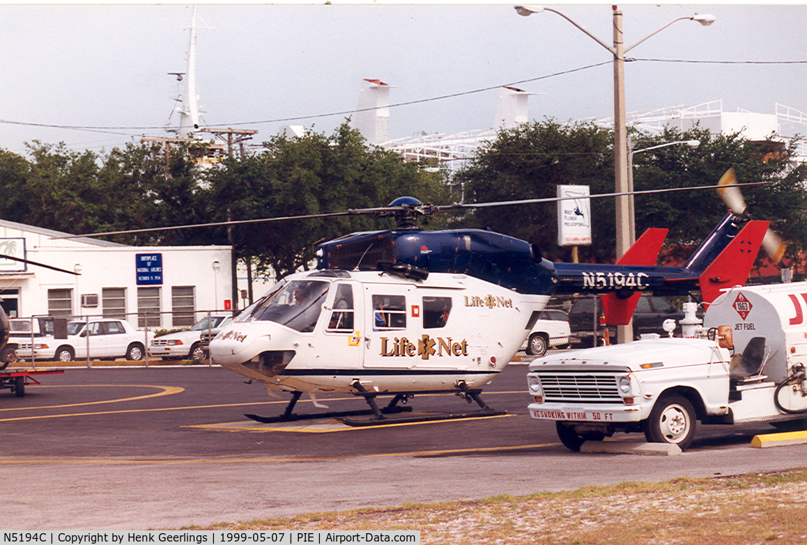N5194C, 1989 Eurocopter-Kawasaki BK-117B-1 C/N 7169, Life Net