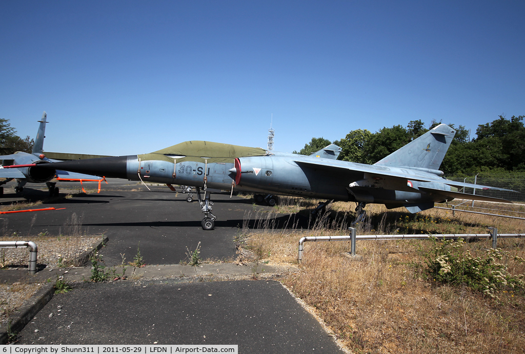 6, Dassault Mirage F.1C C/N 6, Stored at Rochefort AFB and seen during an Open Day...