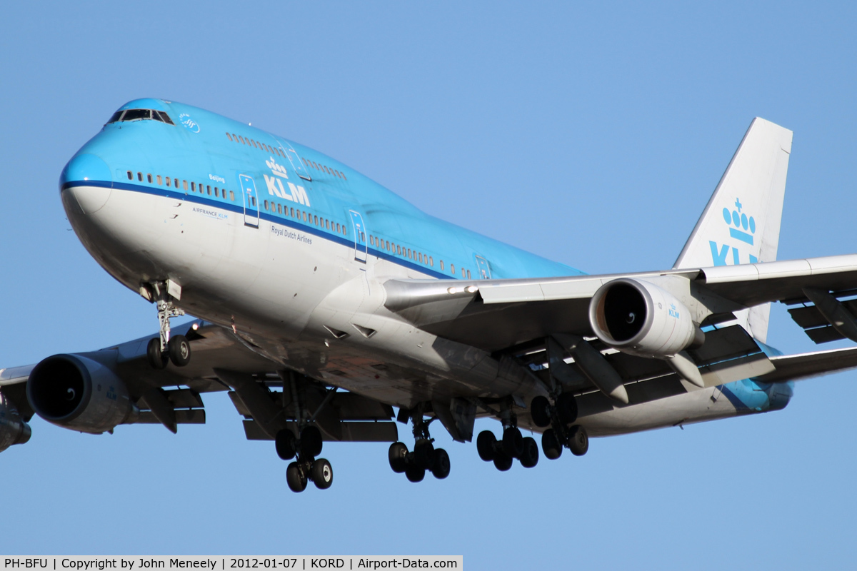 PH-BFU, 1997 Boeing 747-406BC C/N 28196, Short final for 28