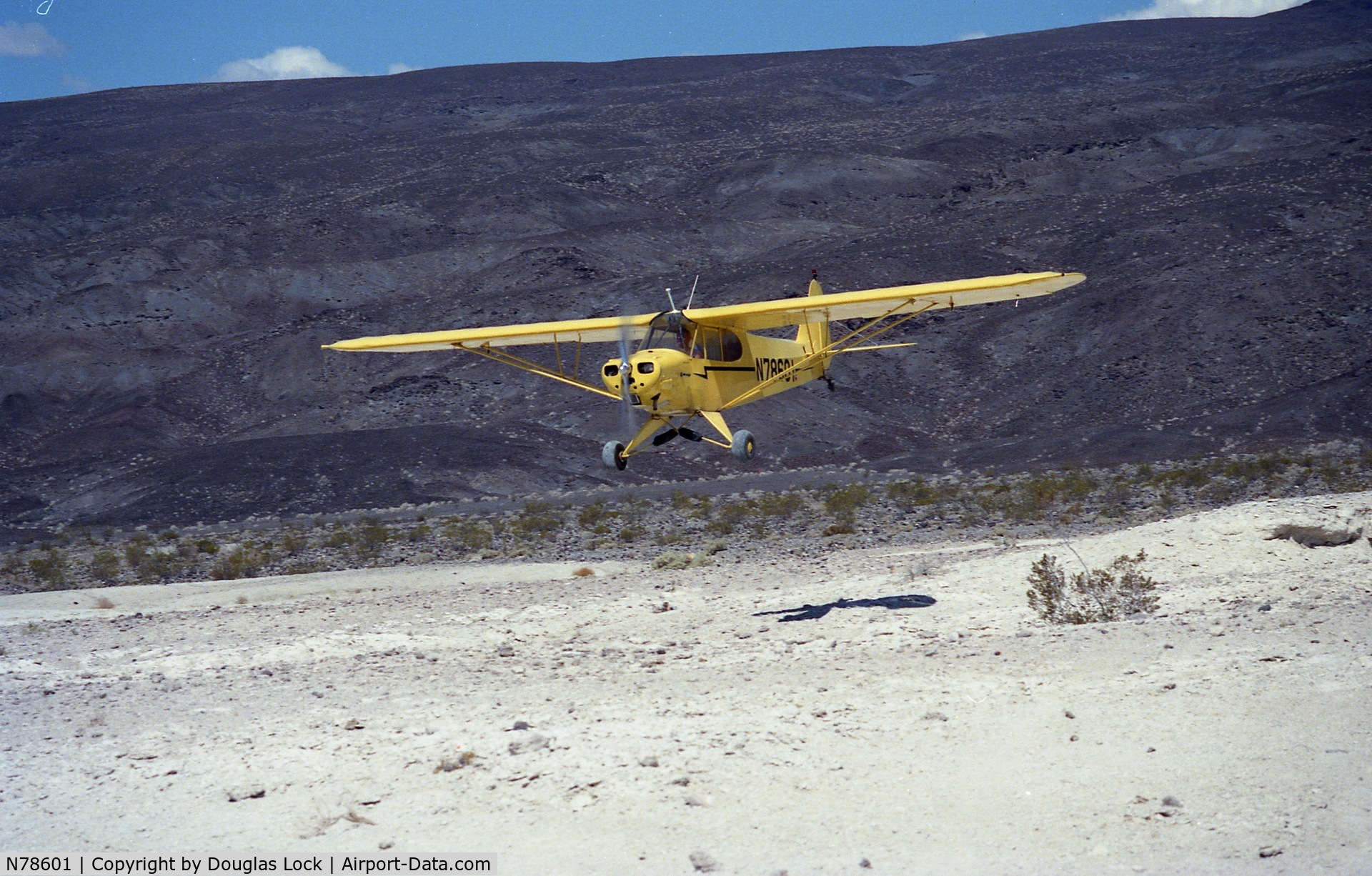 N78601, 1947 Piper PA-11 Cub Special C/N 11-1367, Landing near Death Valley 1990