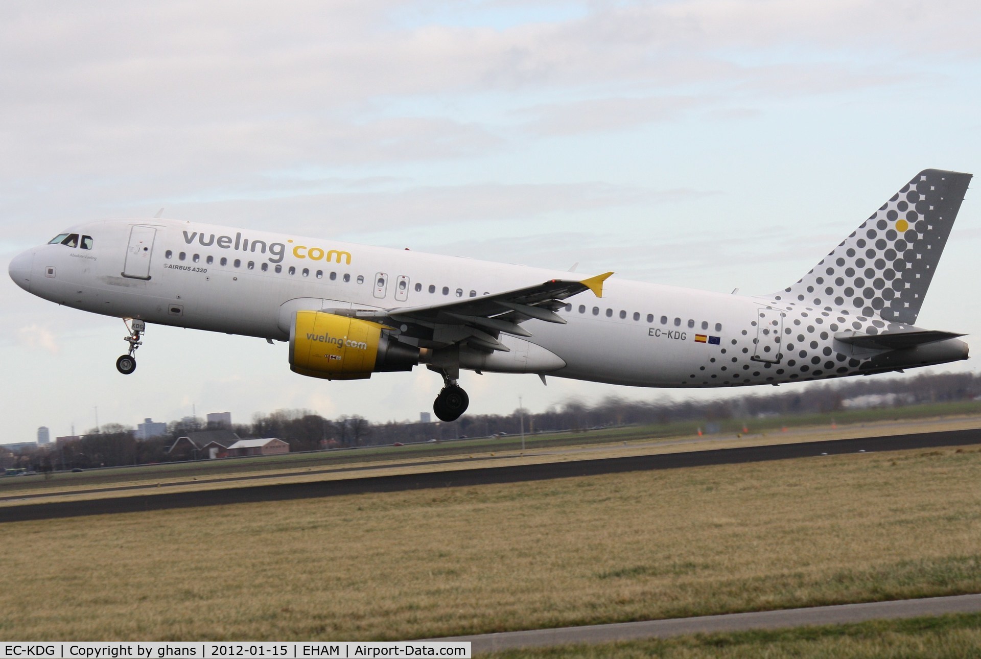 EC-KDG, 2007 Airbus A320-214 C/N 3095, Cathey David Guetta Fly me I'm famous! titles removed