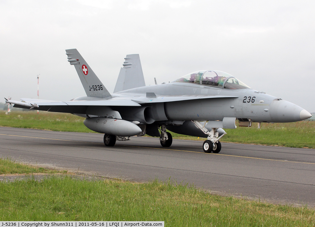 J-5236, 1997 McDonnell Douglas F/A-18D Hornet C/N 1332/SFD006, Taxxing for departure... Participant of the NATO Tiger Meet 2011...