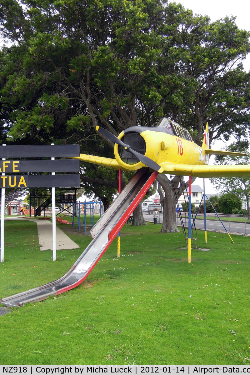 NZ918, North American AT-6 Harvard II C/N 66-2711, Playground at Pahiatua