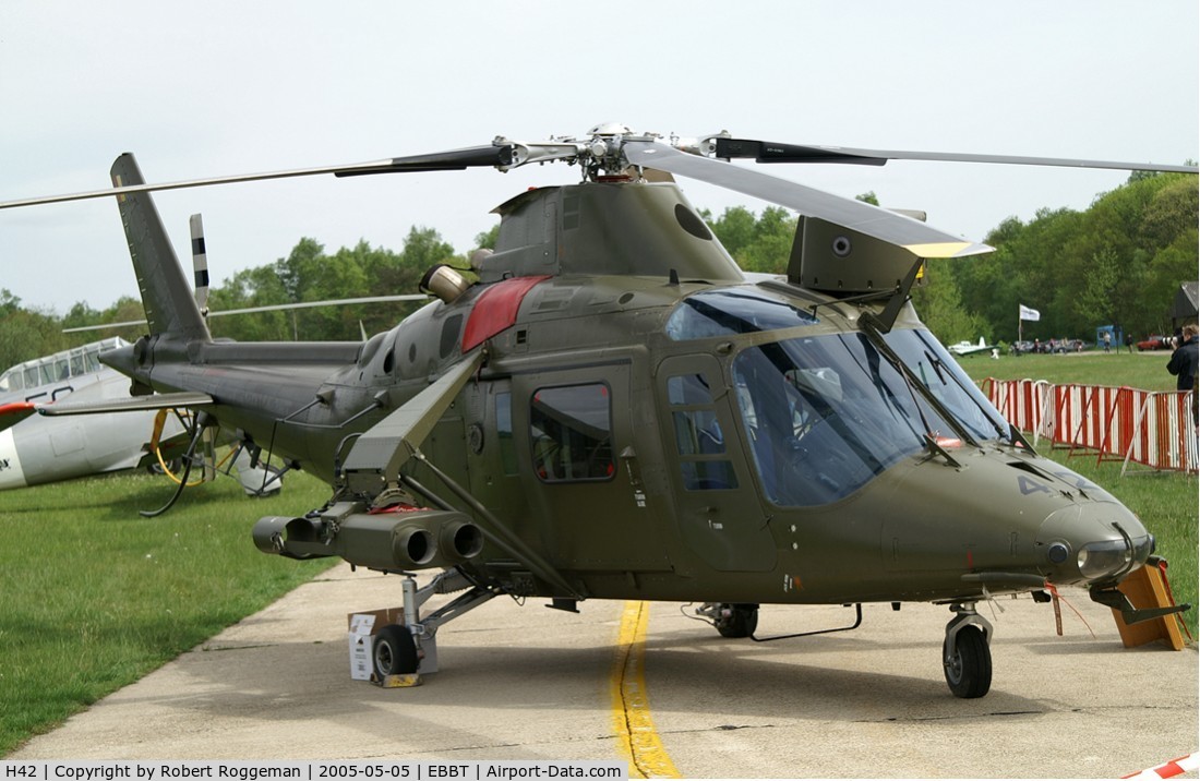 H42, Agusta A-109BA C/N 0342, Open day.
