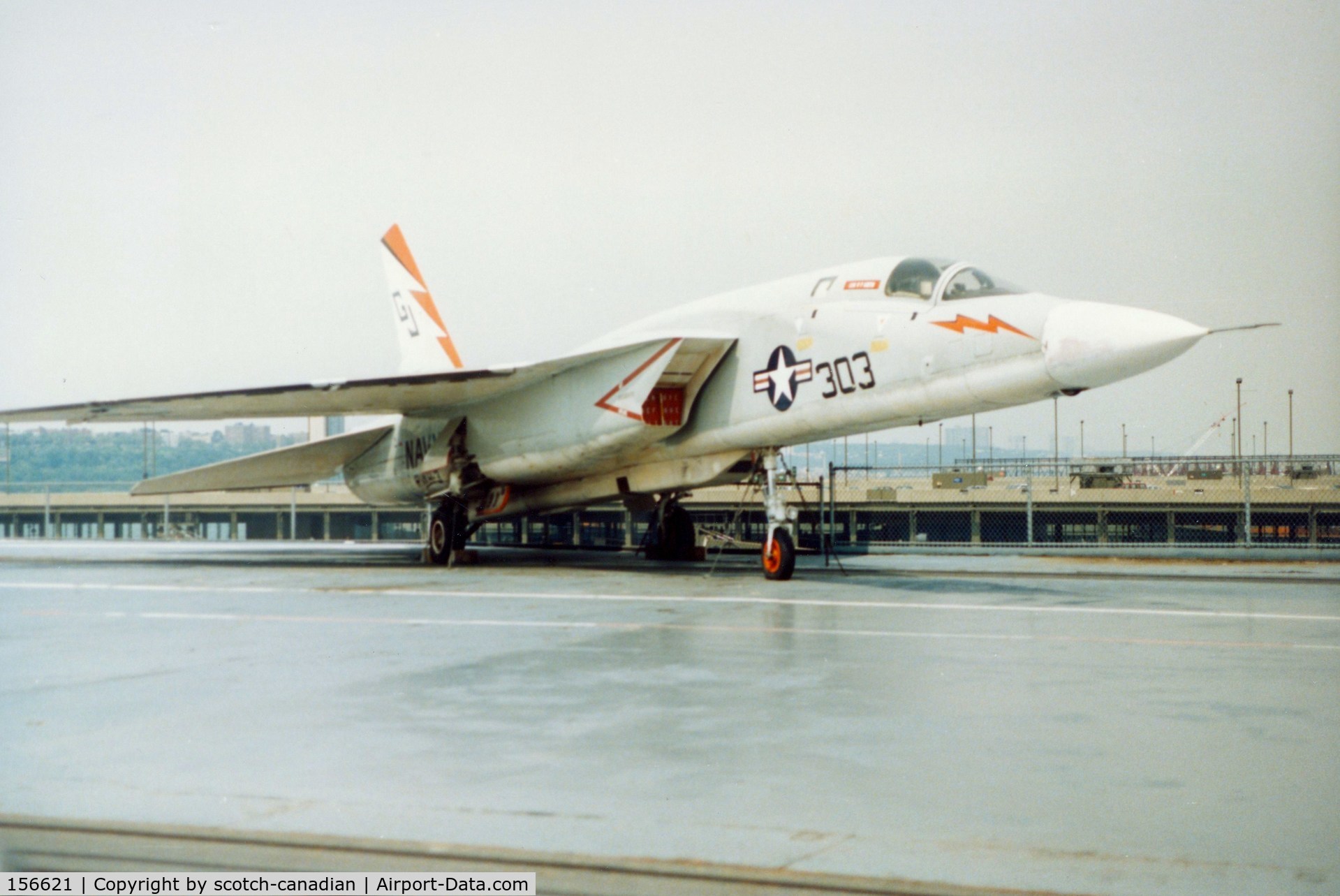 156621, North American RA-5C Vigilante C/N NR316-14, North American RA-5C Vigilante S/N 156621 at the Intrepid Sea-Air-Space Museum, New York City, NY - circa early 1990's 