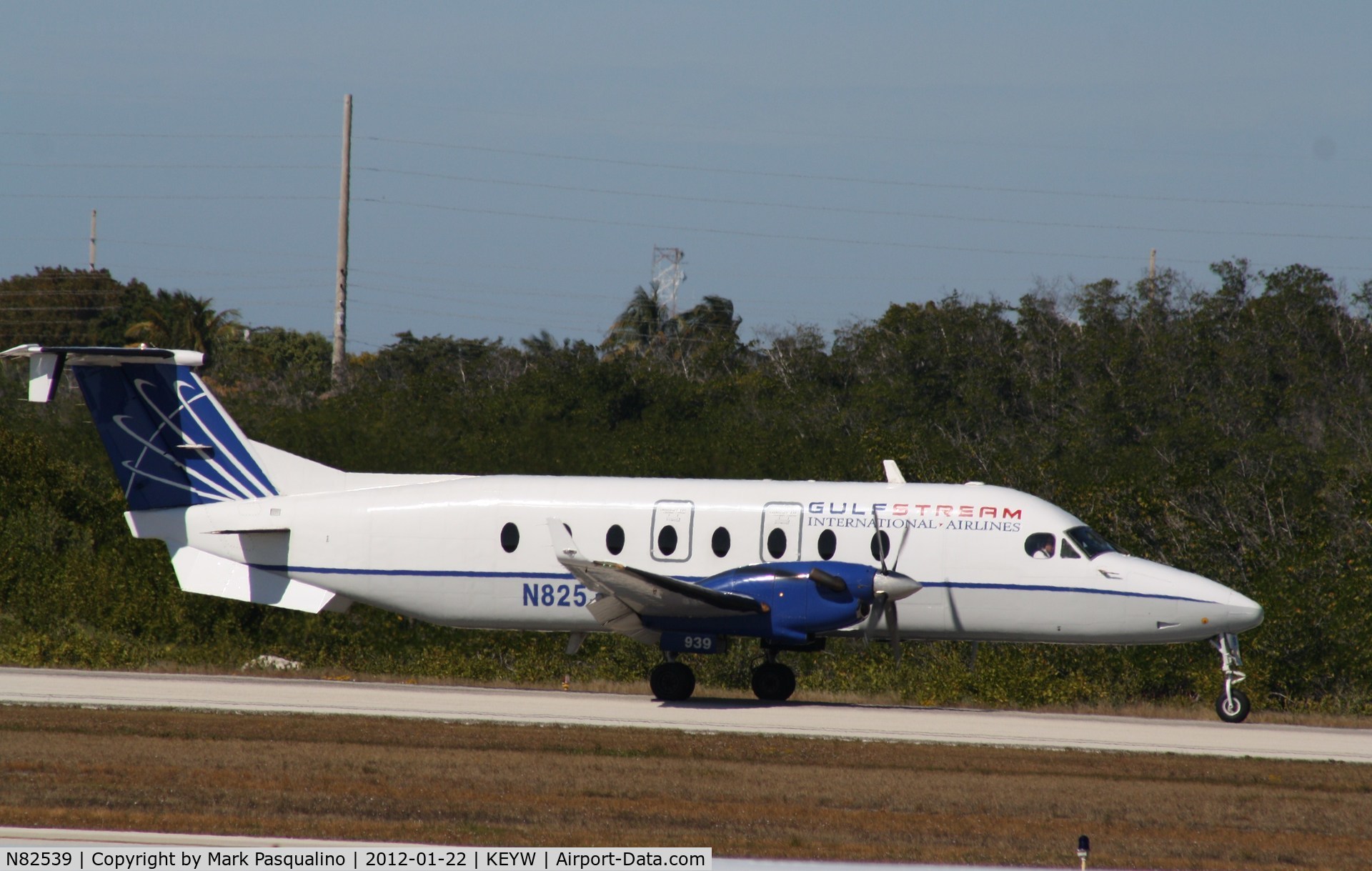 N82539, 1995 Beech 1900D C/N UE-168, Beech 1900D