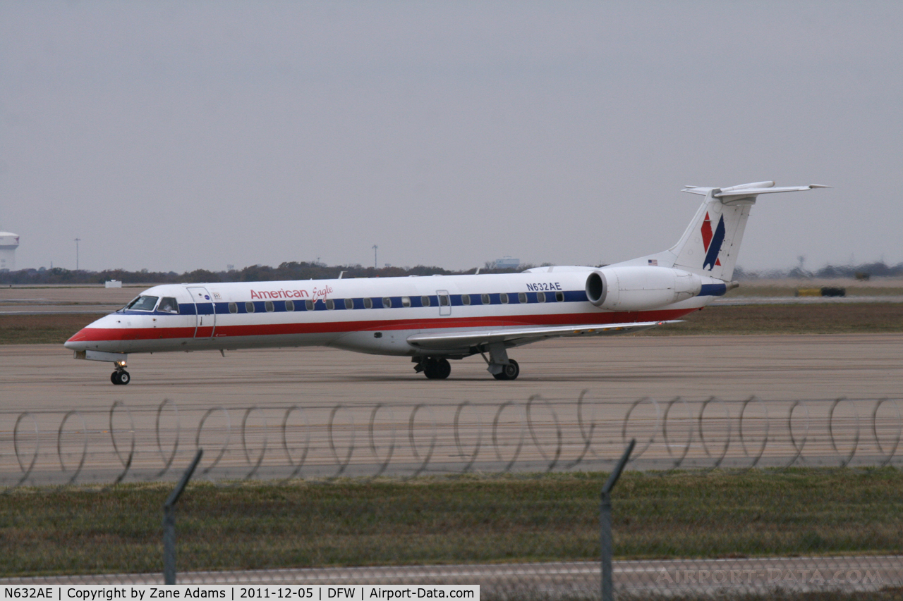 N632AE, 1999 Embraer ERJ-145LR (EMB-145LR) C/N 145143, American Eagle at DFW airport