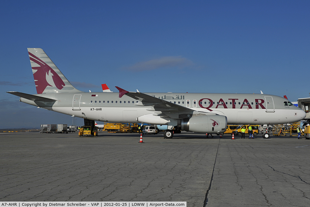 A7-AHR, 2011 Airbus A320-232 C/N 4968, Qatar Airways Airbus 320