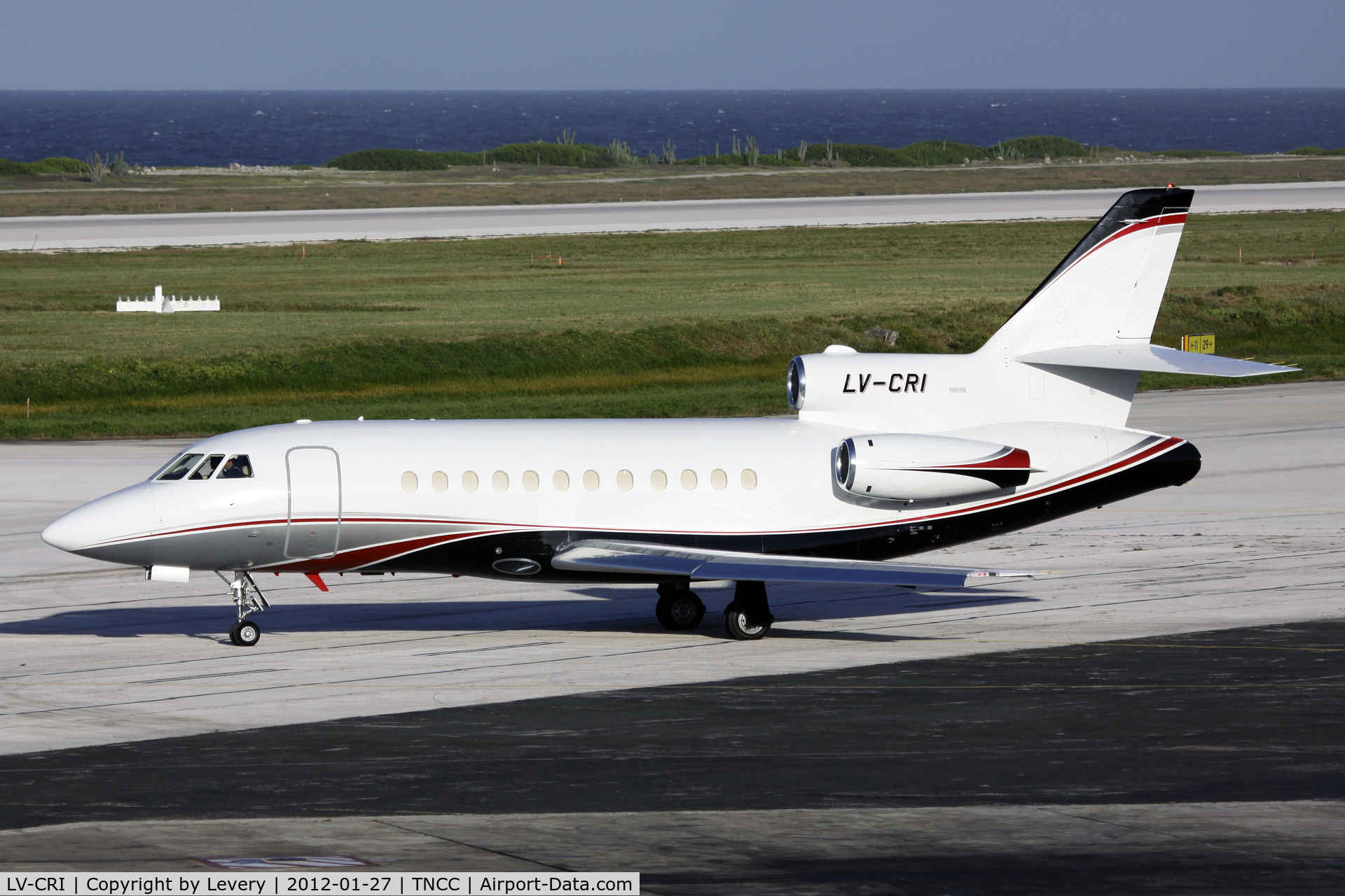 LV-CRI, 1988 Dassault Falcon 900 C/N 047, On there way home after a fuel stop!