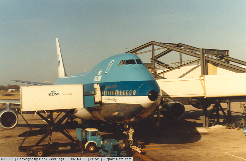 N1309E, , KLM , later on coverted to B747-206B SUD
