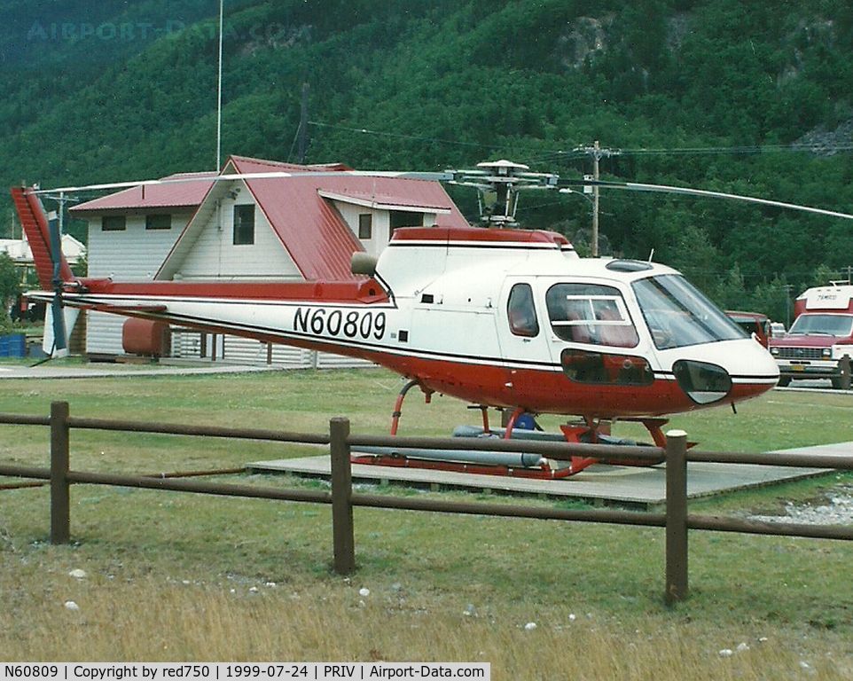 N60809, 1992 Eurocopter AS-350BA Ecureuil C/N 2696, Eurocopter Squirrel photographed at a private helipad at Skagway by Edwin van Opstal, displayed with permission. Scanned from a color print.