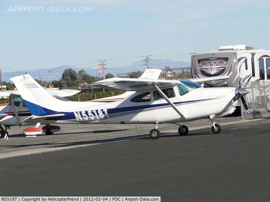 N5518T, 1982 Cessna TR182 Turbo Skylane RG C/N R182-01882, Parked in Howard Aviation parking area