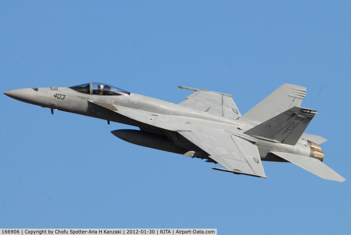 166906, Boeing F/A-18E Super Hornet C/N E179, NikonD200+TAMRON AF 200-500mm F/5-6.3 LD IF