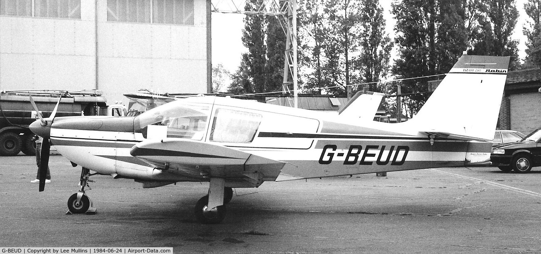 G-BEUD, 1975 Robin HR-100-285R Tiara C/N 534, G-BEUD seen at Cranfield 24/06/1984.
