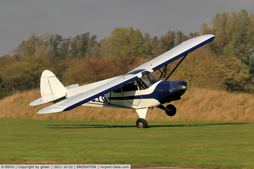 G-BSYG, 1947 Piper PA-12 Super Cruiser C/N 12-2106, Solving the fierce crosswind conundrum on the day!!!  