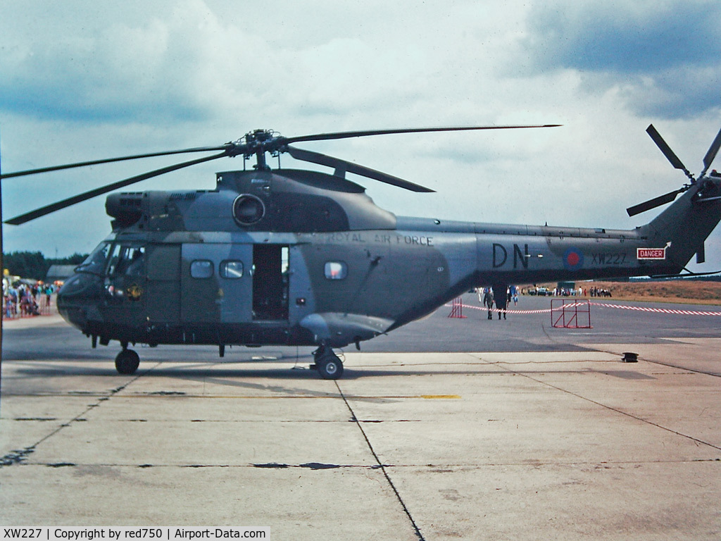 XW227, 1972 Westland Puma HC.1 C/N 1178, Photograph by Edwin van Opstal with permission. Scanned from a color slide.